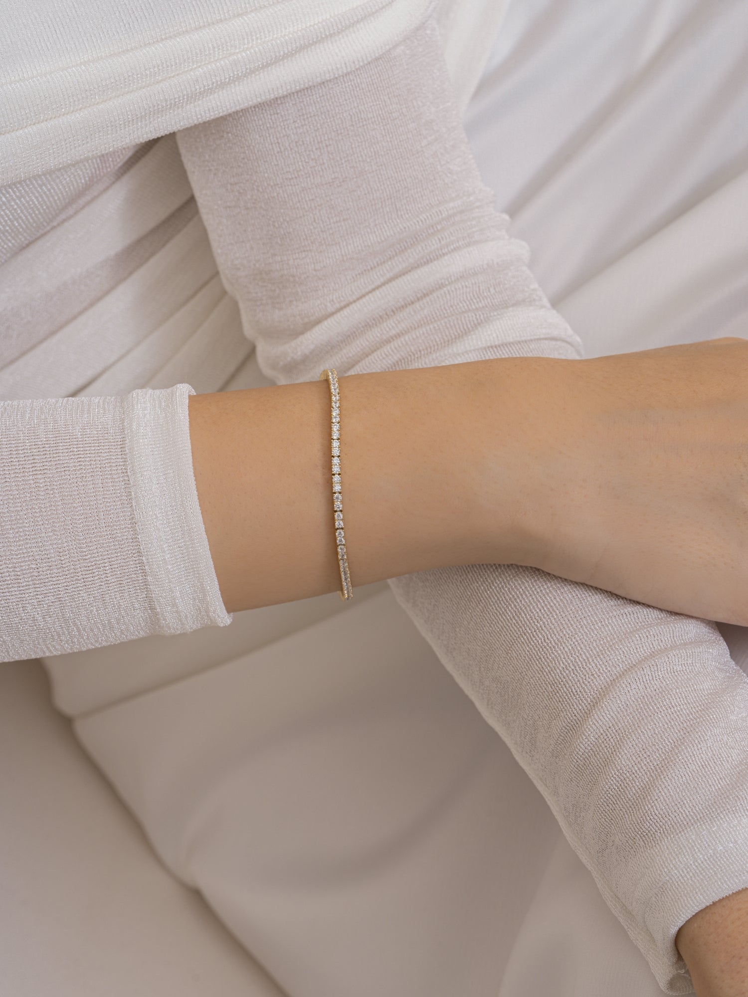 Lab-Grown Diamond Round Tennis Bracelet