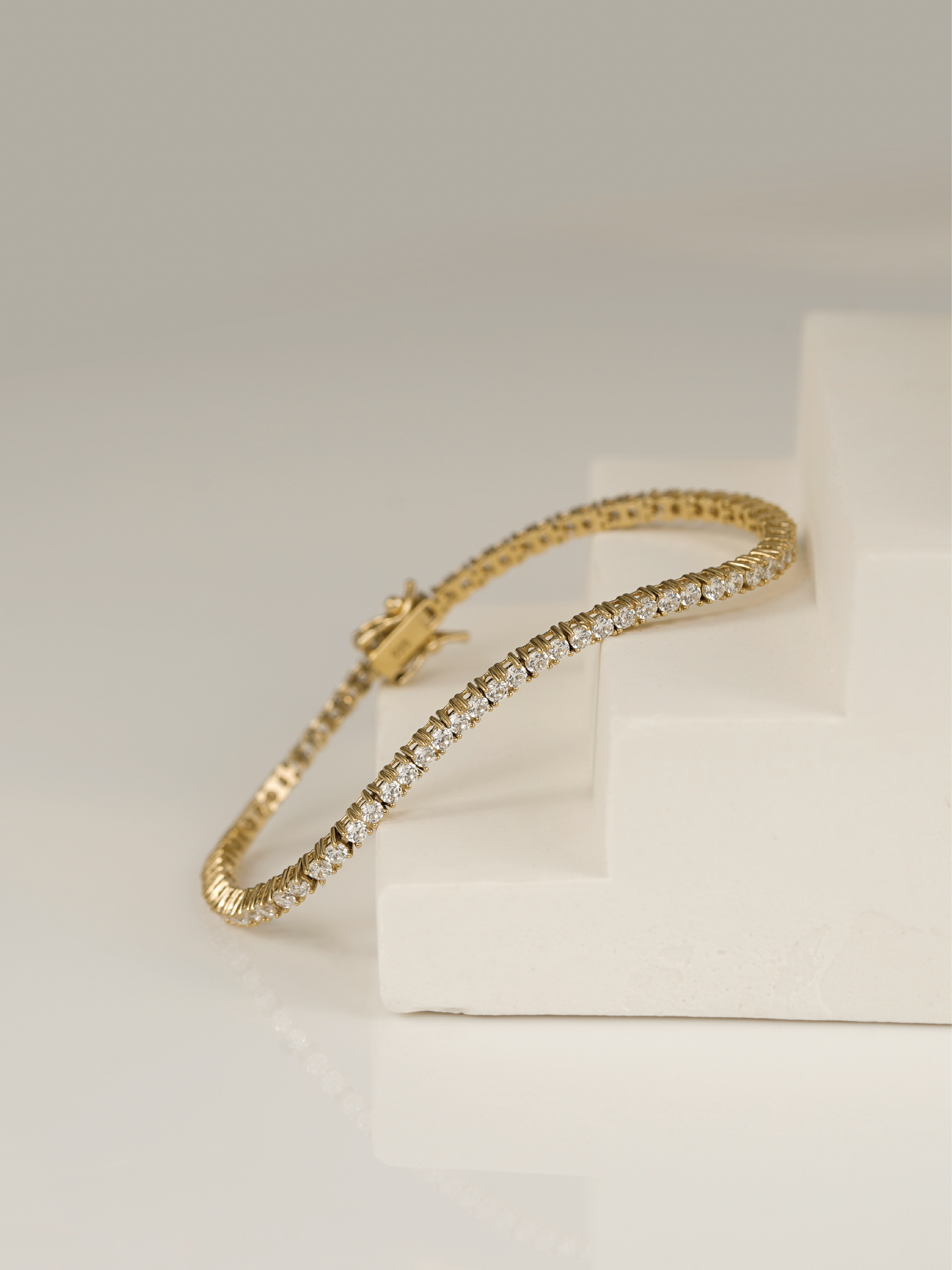Diamonbliss Lab-Grown Diamond Round Tennis Bracelet
