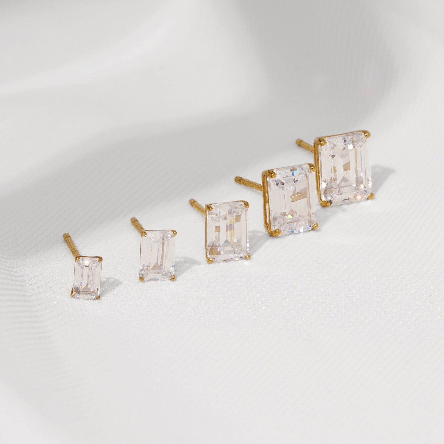 Gold Emerald Solitaire Earrings